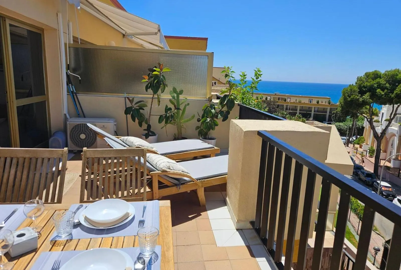 Sea View Penthouse Studio Romana Playa Elviria Marbella 0*,  Spain